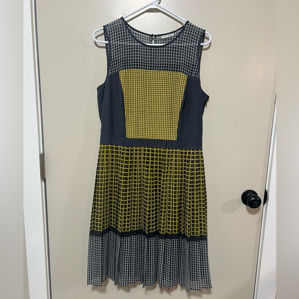 Halogen Sleeveless Pleated Dress Size 12